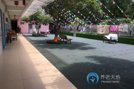 南京歡樂時(shí)光老年公寓