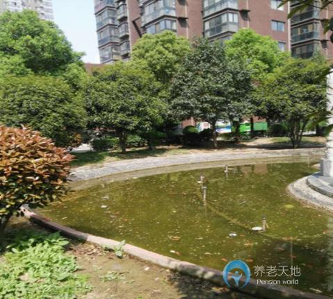 南陽(yáng)市愛(ài)德養(yǎng)老護(hù)理院