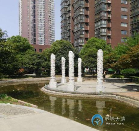 南陽(yáng)市愛(ài)德養(yǎng)老護(hù)理院