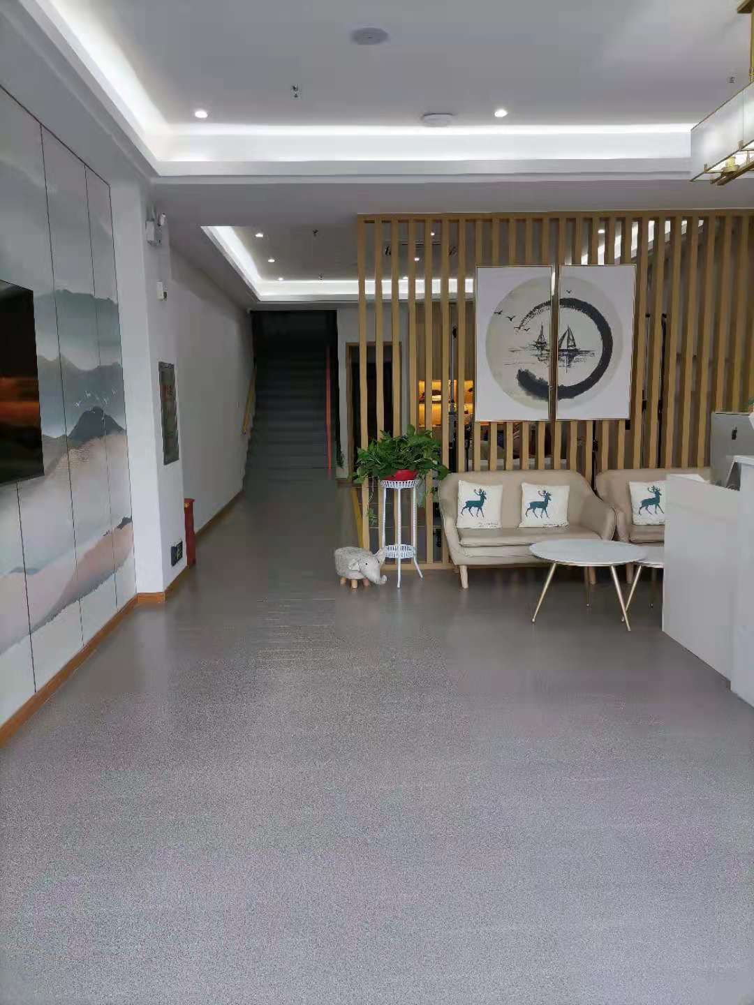 武漢市青山區(qū)康樂社區(qū)養(yǎng)老服務(wù)中心