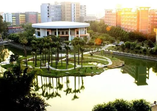 QQ截圖20190821143109.png