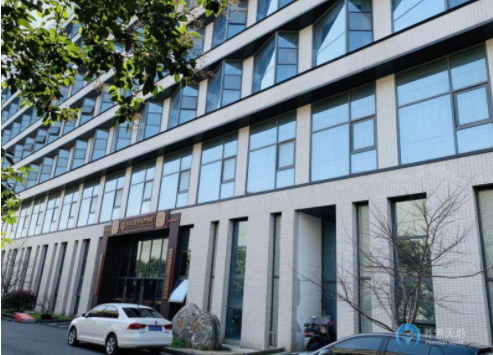 1635407209533013416.png 3.png